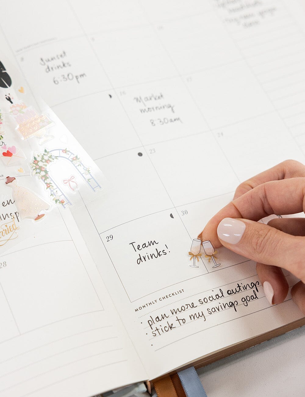 2027 Desktop A4 Planner - Belvedere