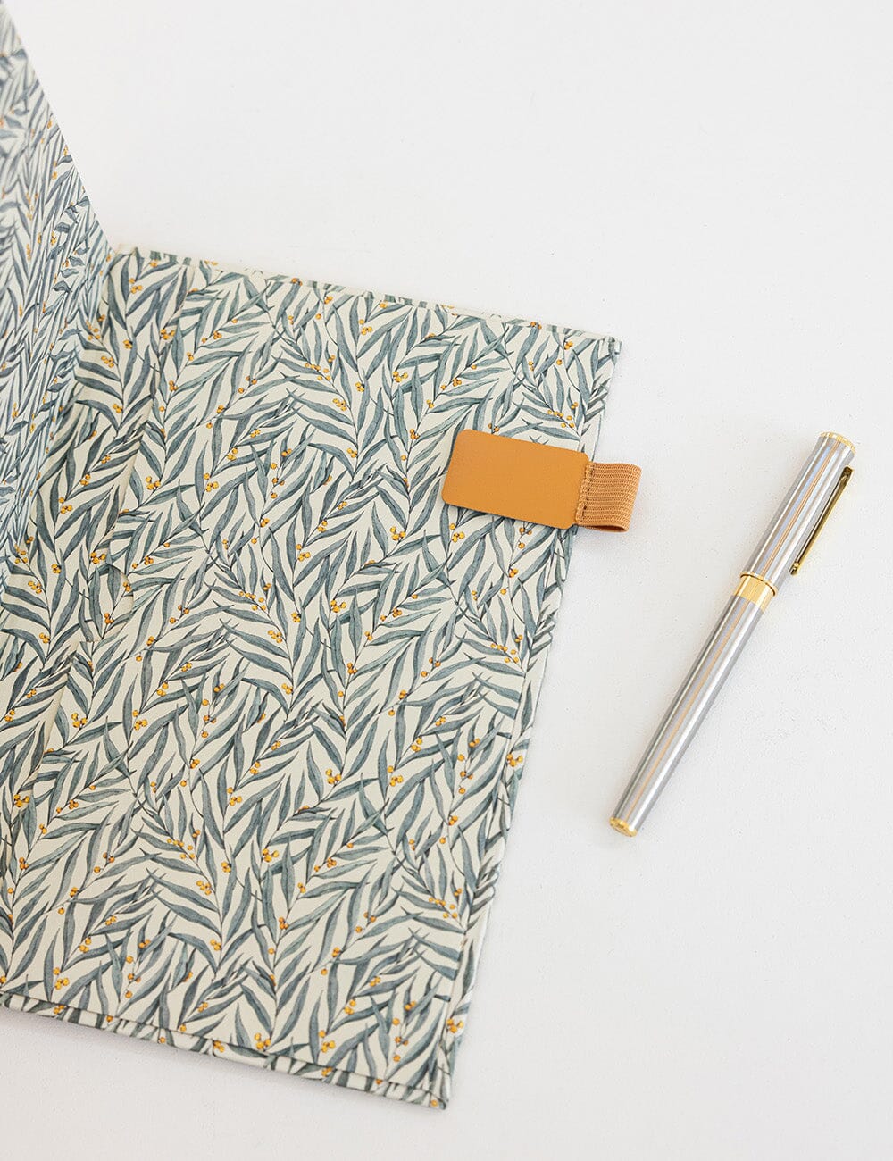 2027 Desktop Planner - Golden Wattle