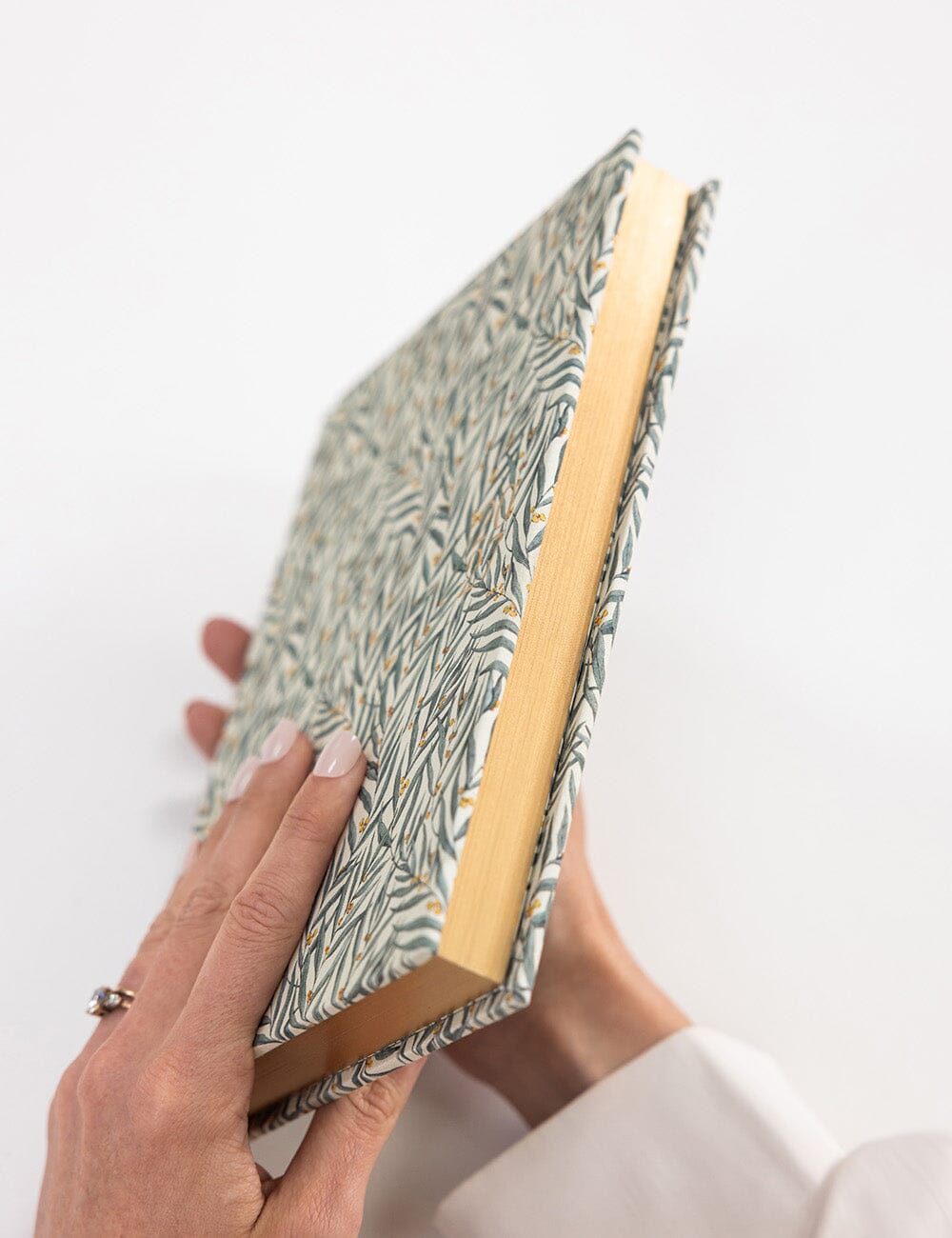 2027 Desktop Planner - Golden Wattle