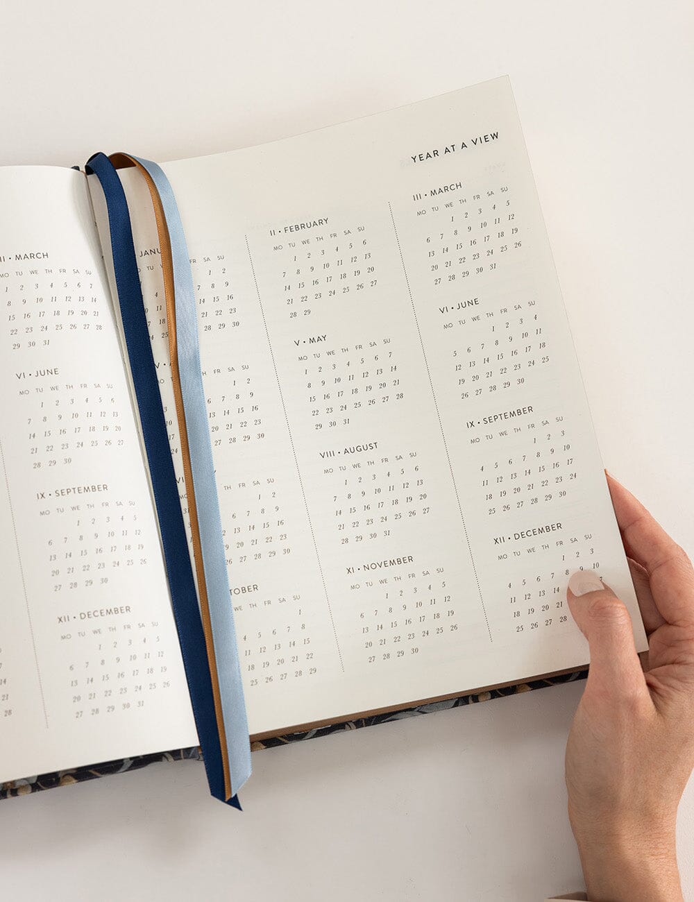 2027 Day to Page Large Planner - Somerset Estate