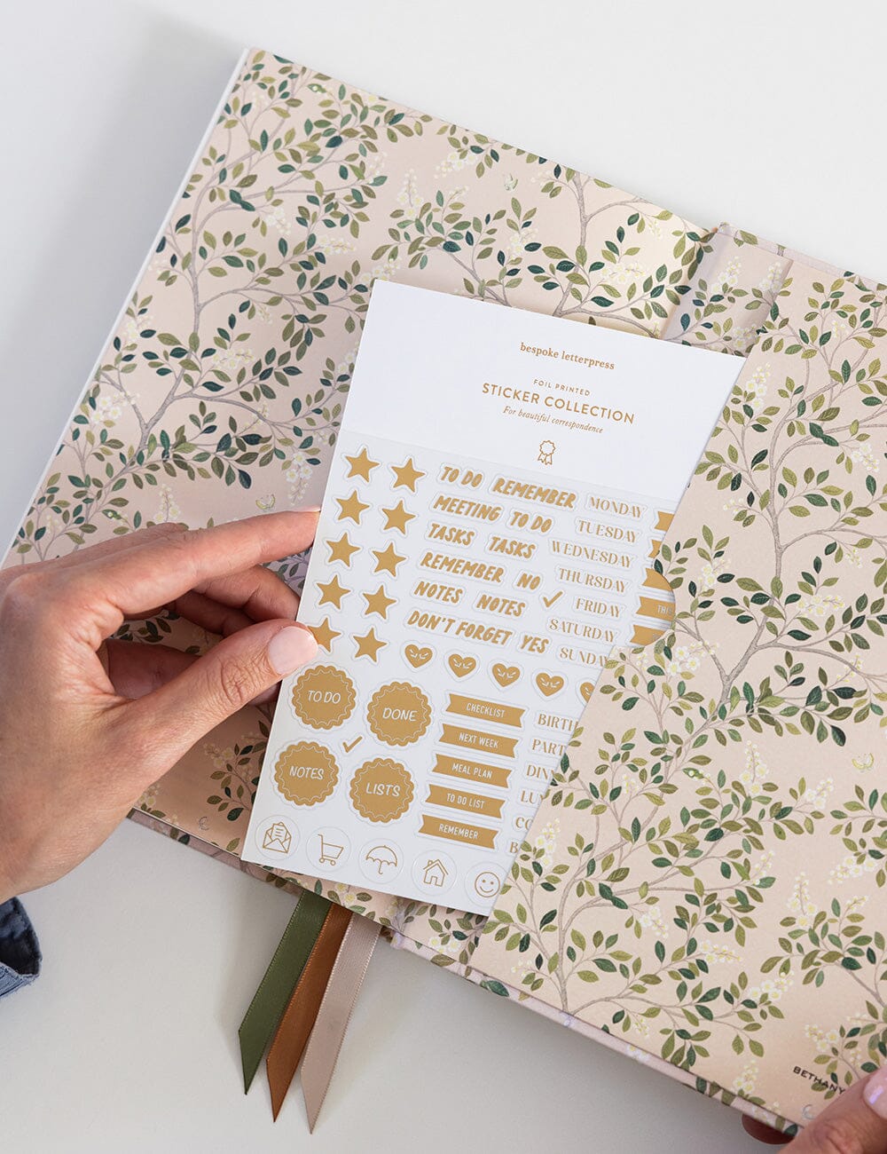 2026–2027 Weekly Financial Year Planner – White Blossoms