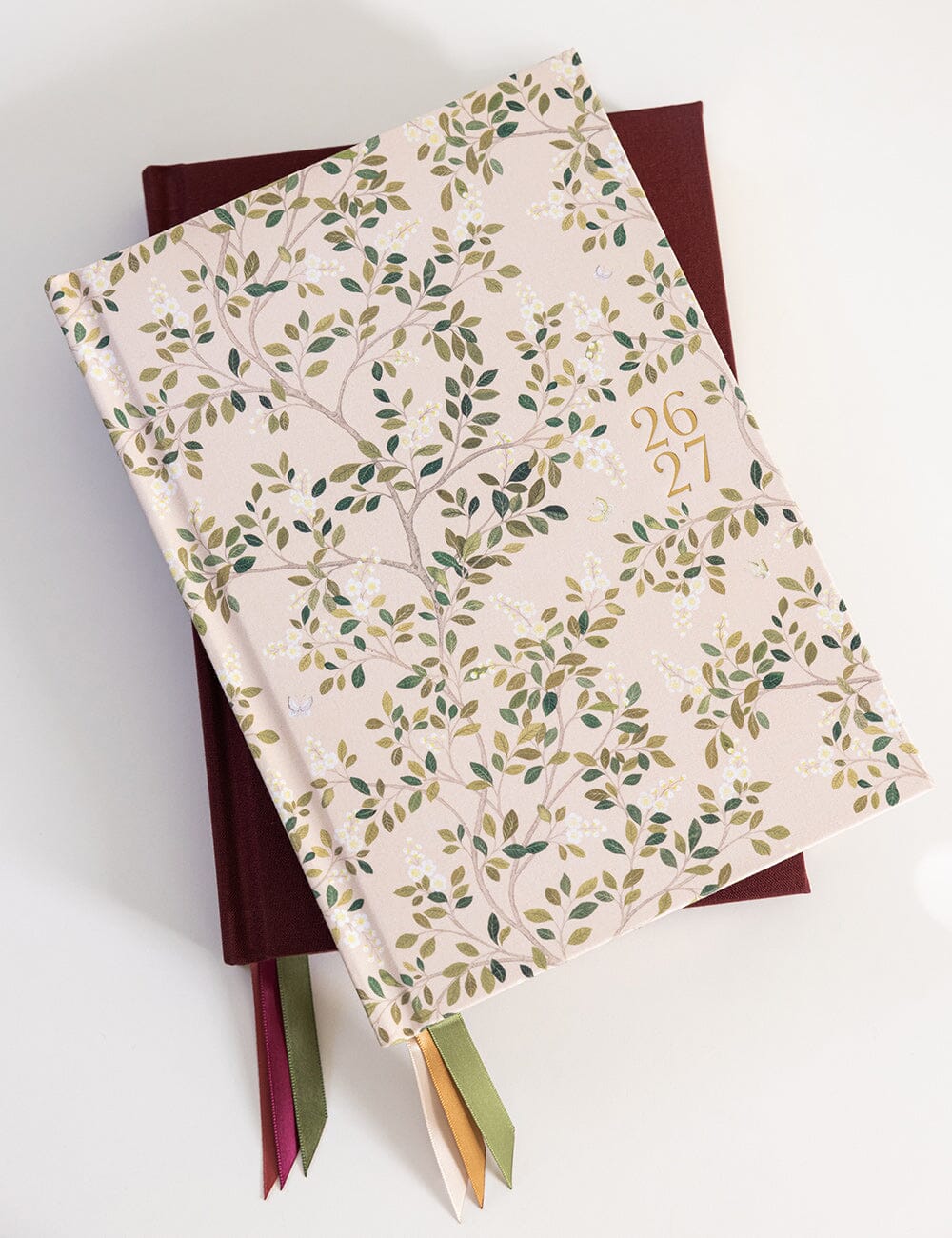 2026–2027 Weekly Financial Year Planner – White Blossoms