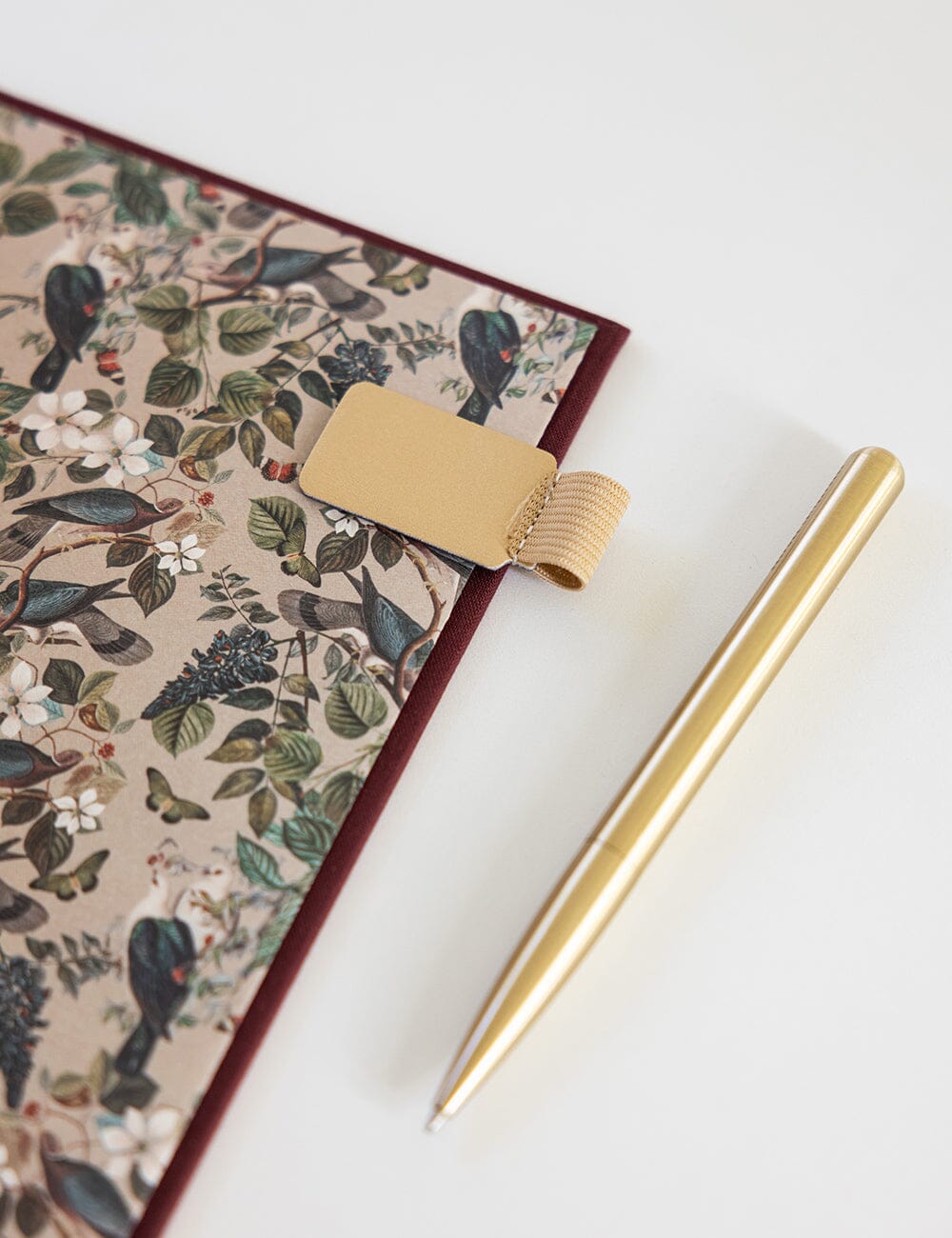 2026–2027 Weekly Financial Year Planner – Mulberry