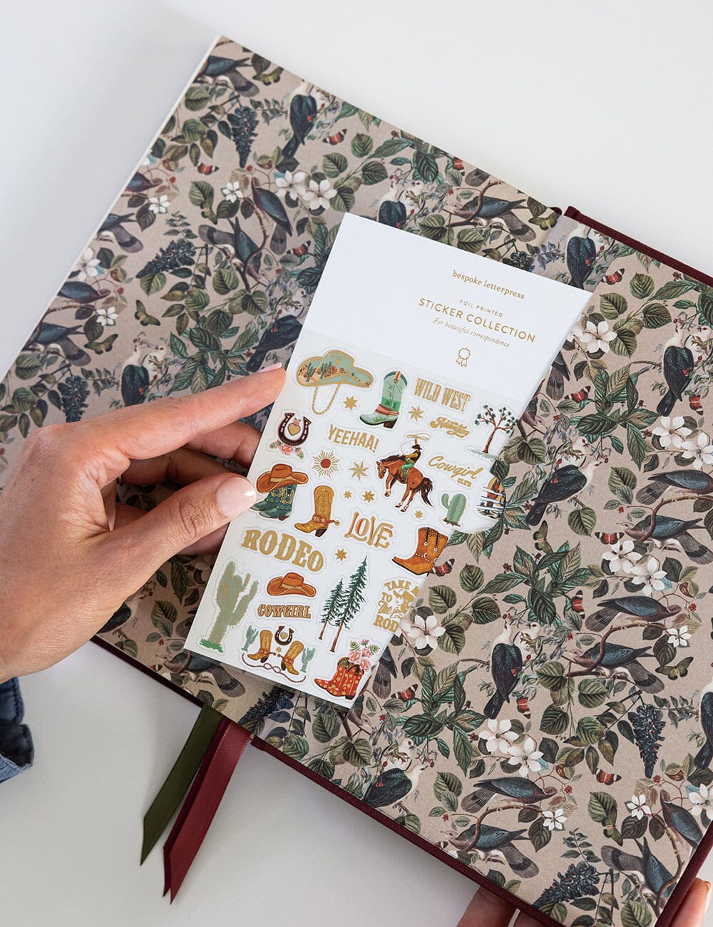 2026–2027 Weekly Financial Year Planner – Mulberry