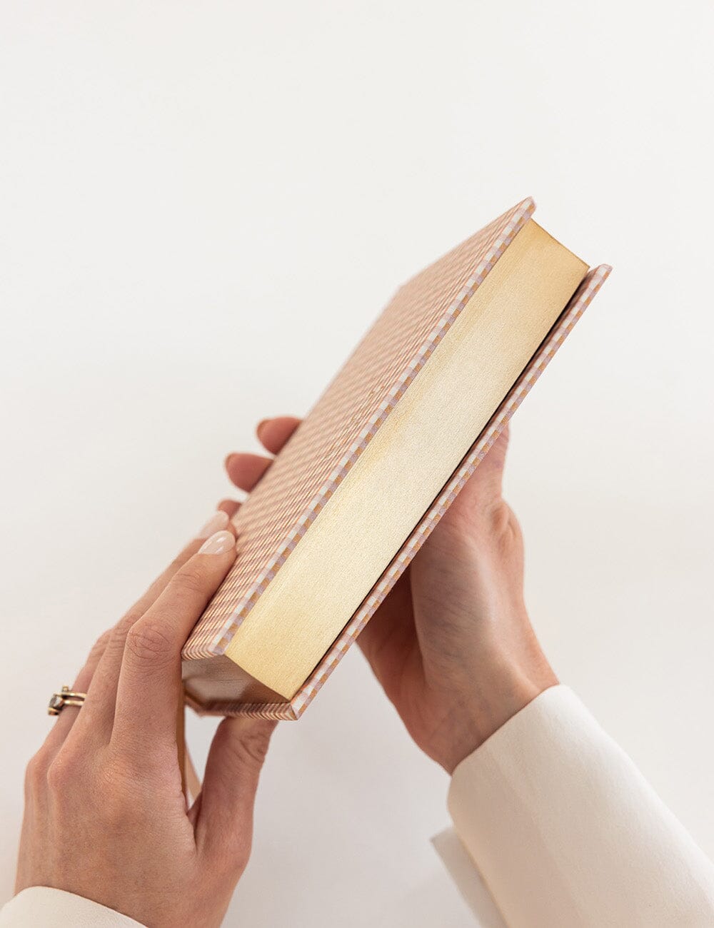 2027 Day to Page Small Planner - Primrose Gingham