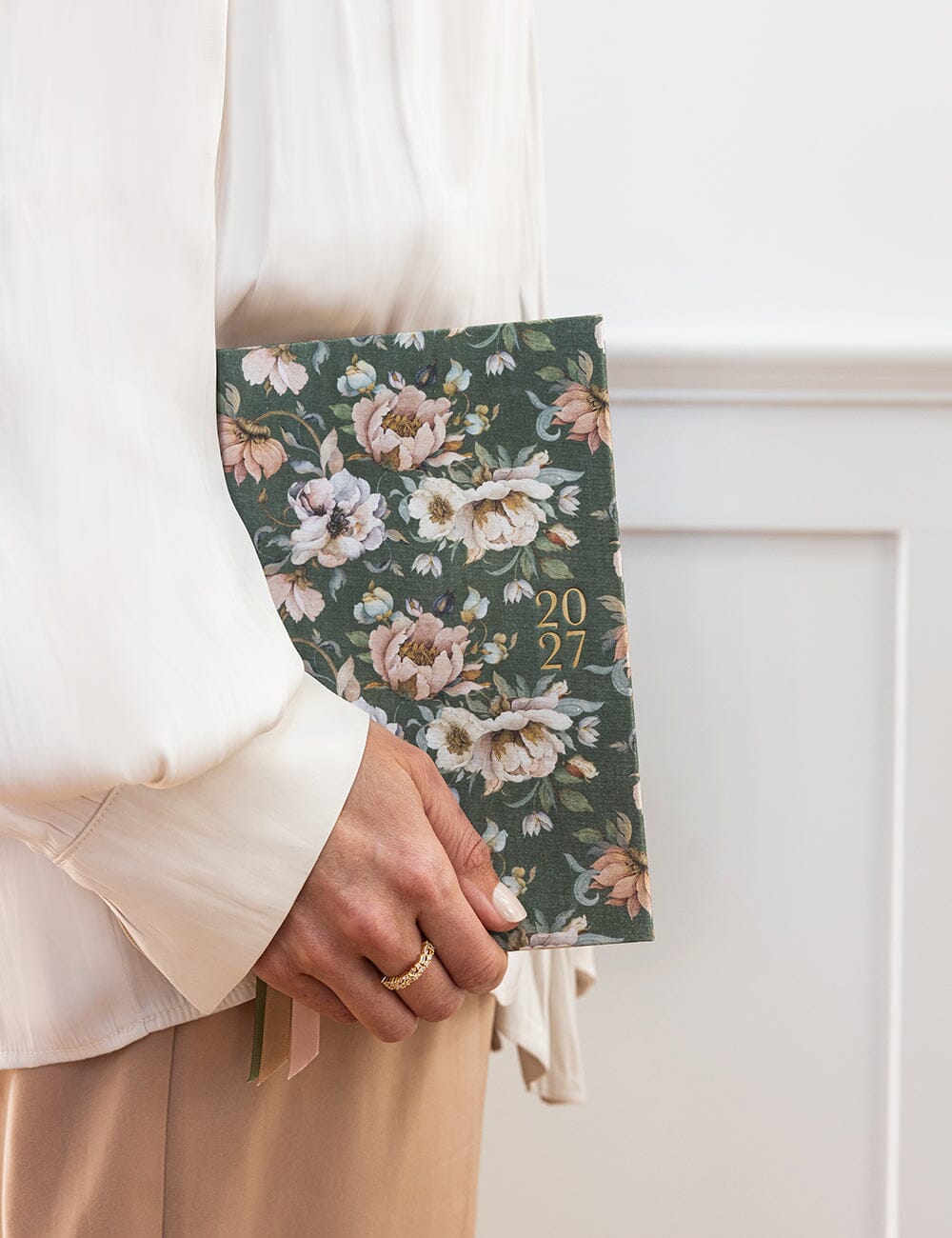 2027 Petite Planner - Ashbourne Garden