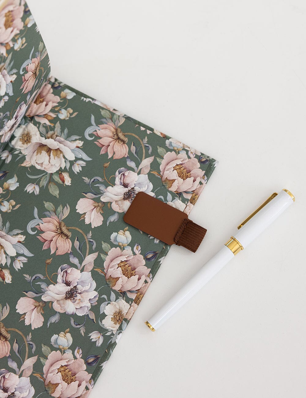 2027 Petite Planner - Ashbourne Garden