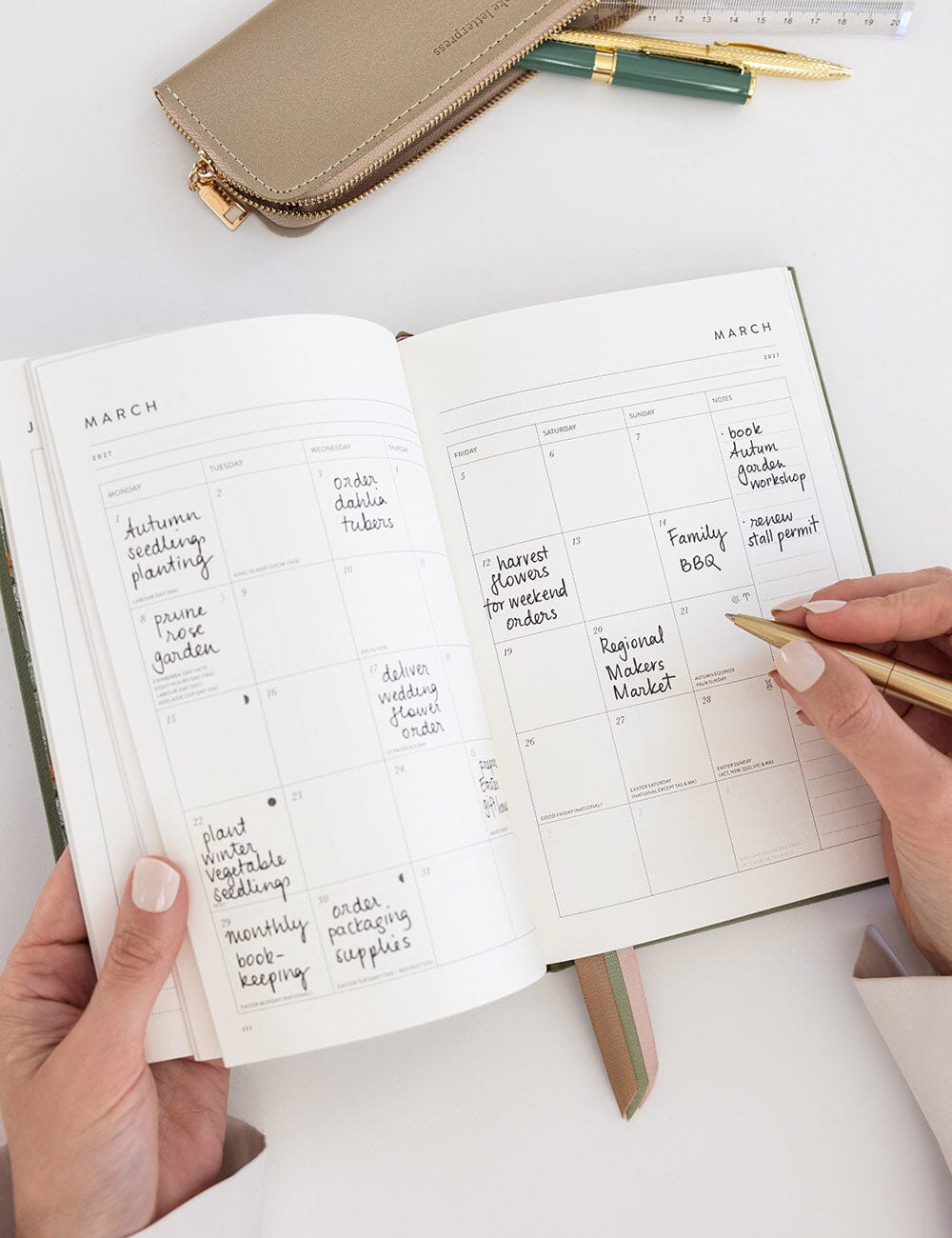 2027 Petite Vertical Planner - Laurel Green