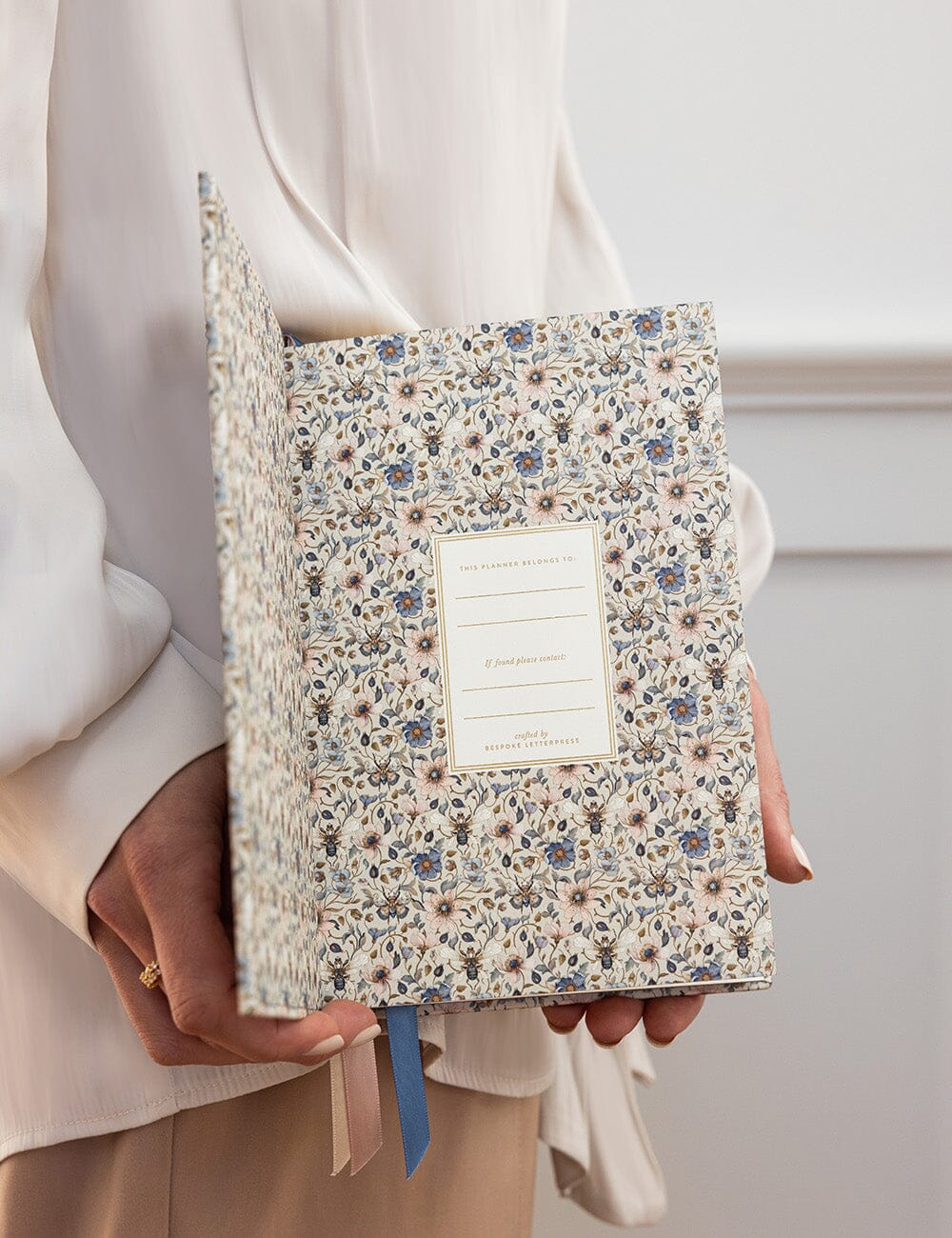 2027 Petite Vertical Planner - Duchess Blooms