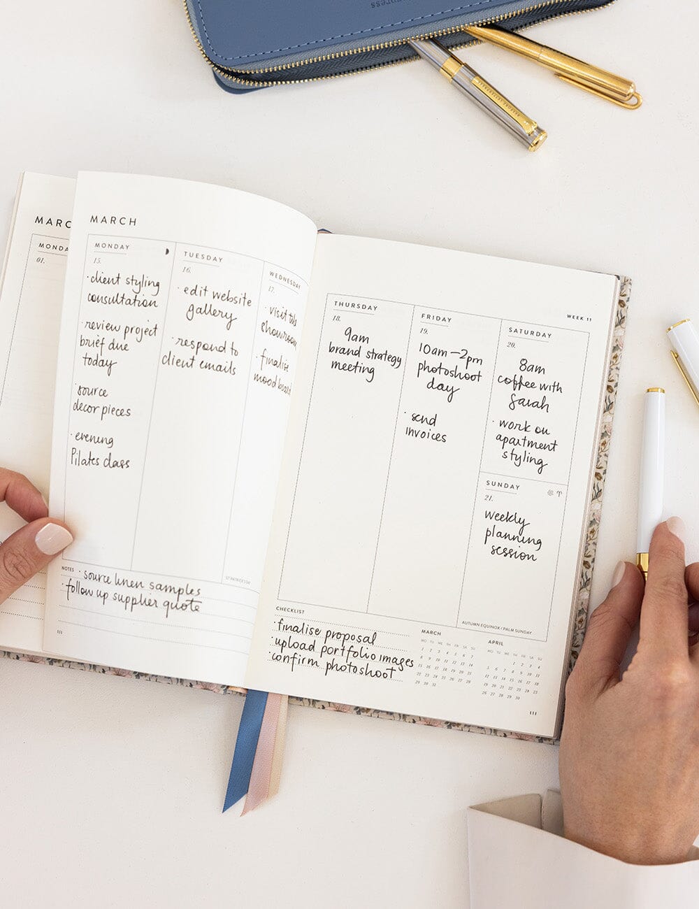 2027 Petite Vertical Planner - Duchess Blooms