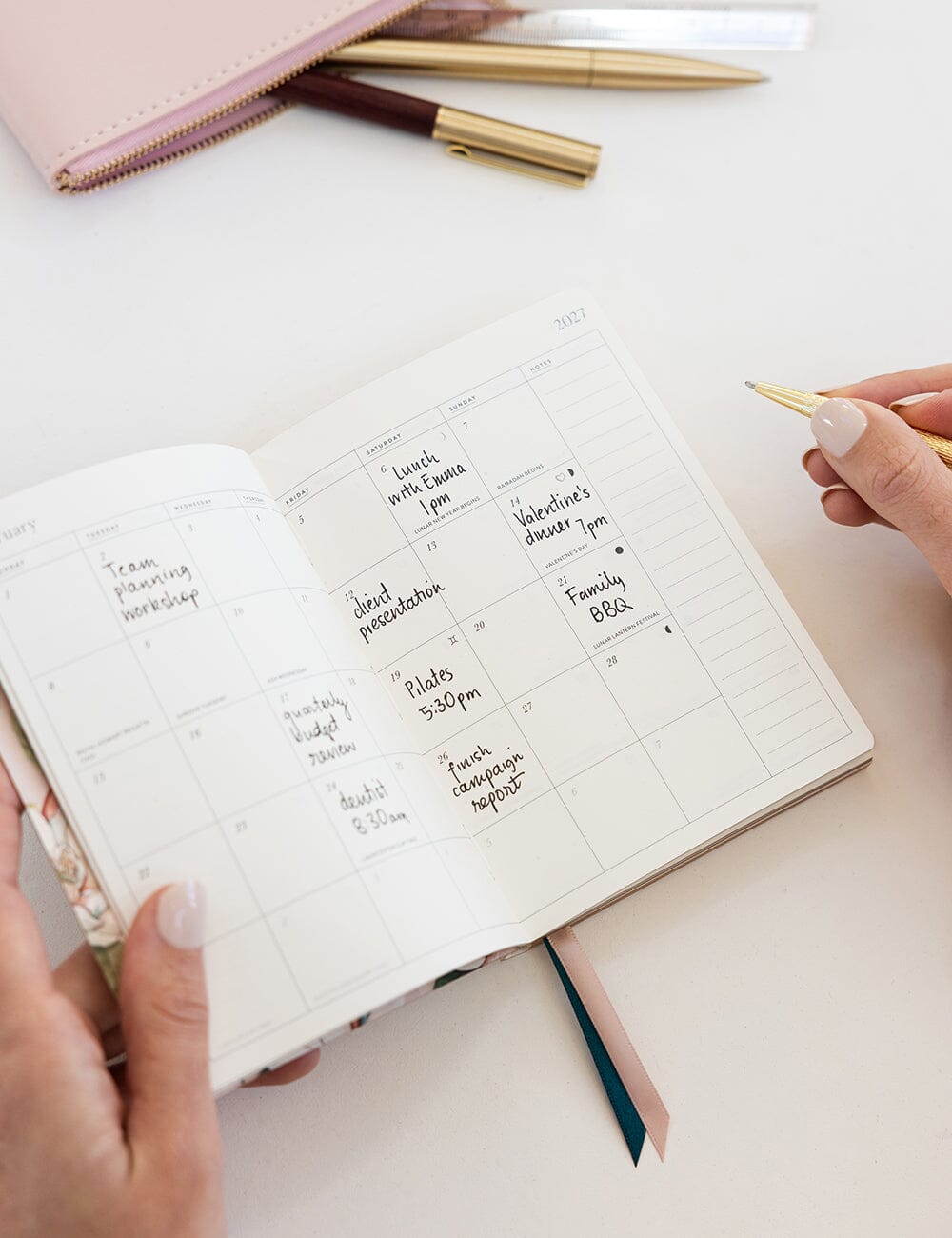 2027 Pocket Planner - Highgrove Magnolias