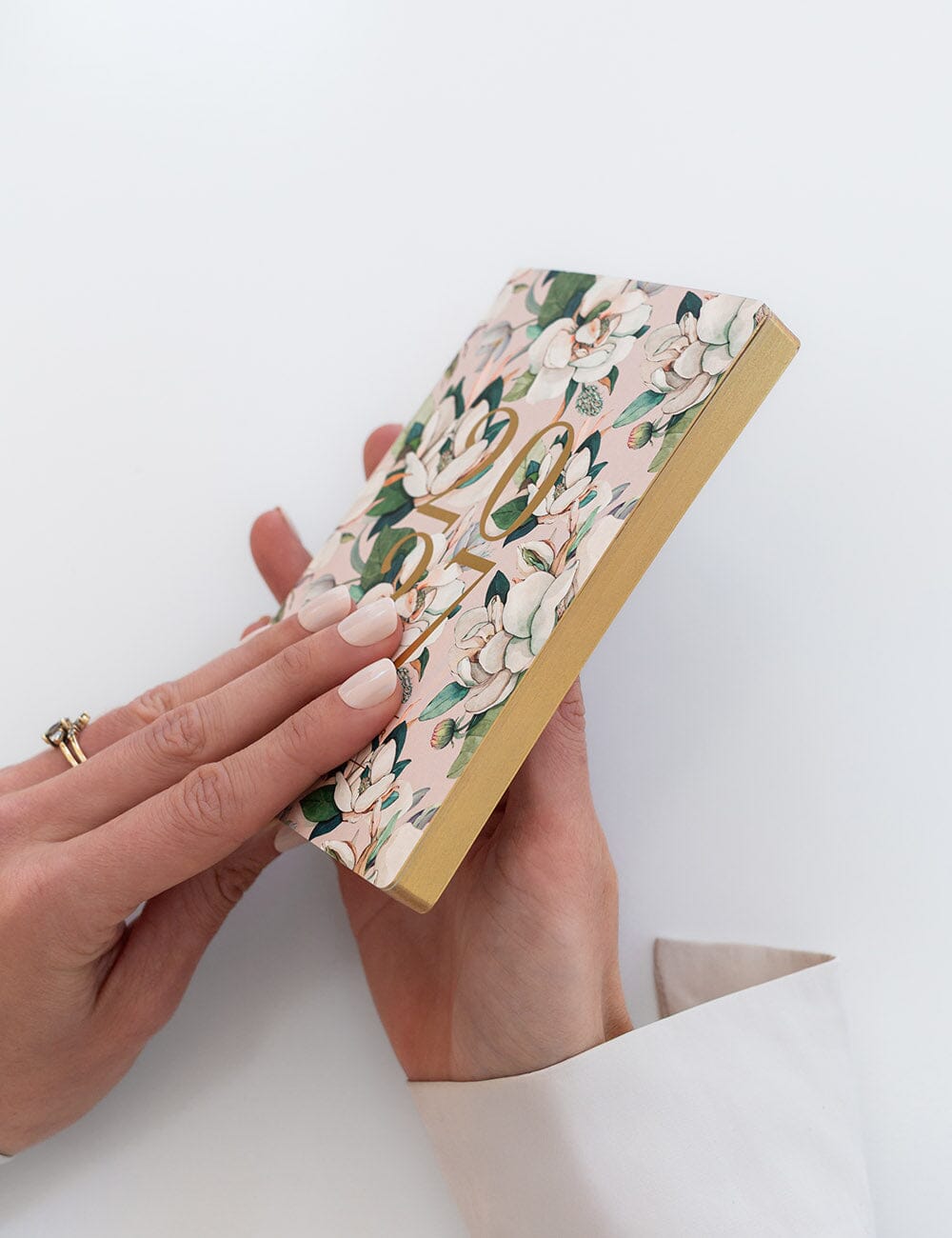 2027 Pocket Planner - Highgrove Magnolias