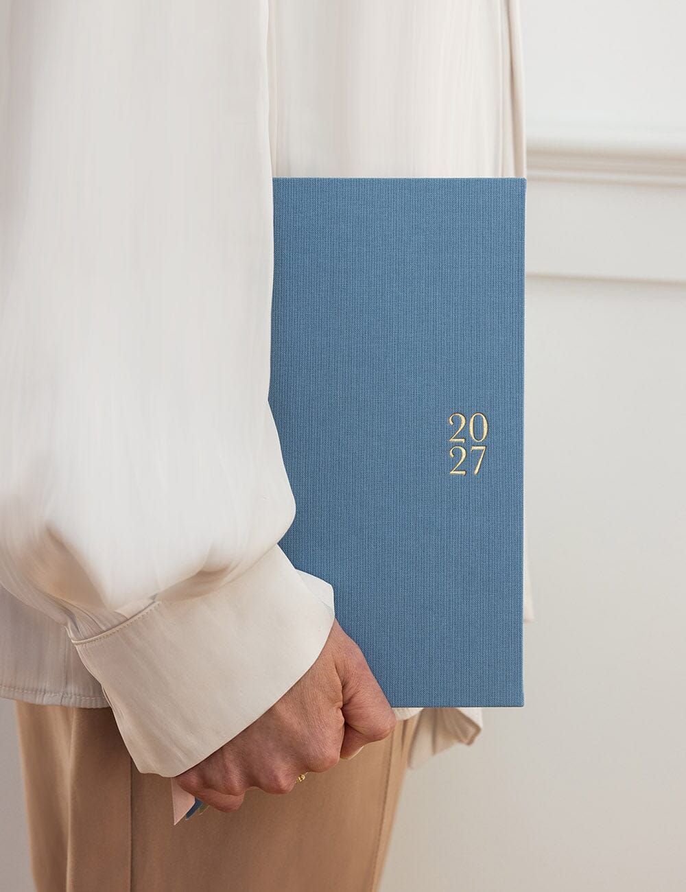 2027 Teachers Desktop Planner - Pembroke Blue
