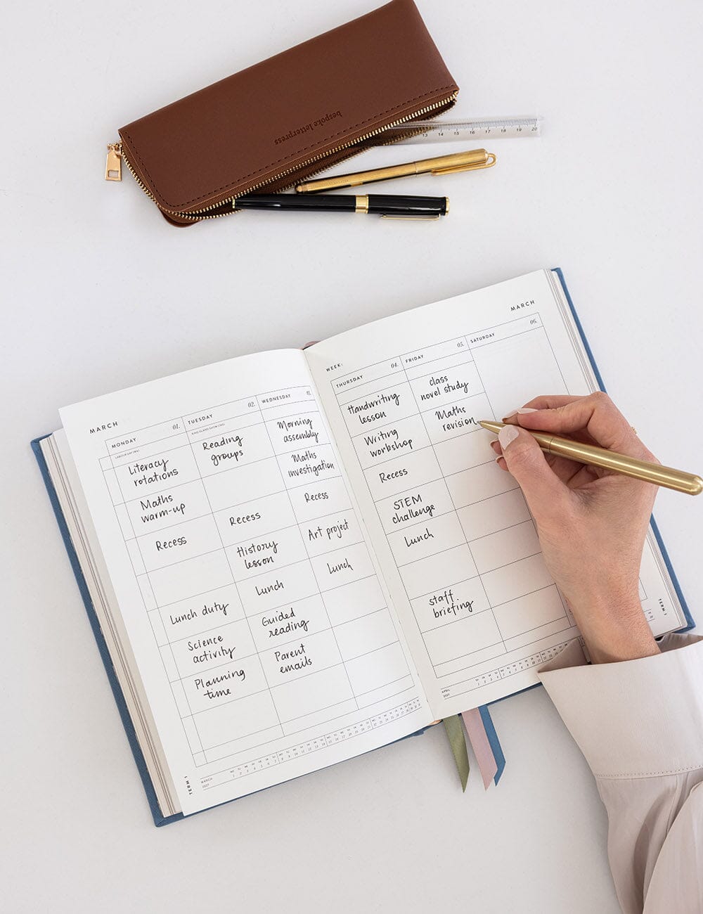 2027 Teachers Desktop Planner - Pembroke Blue
