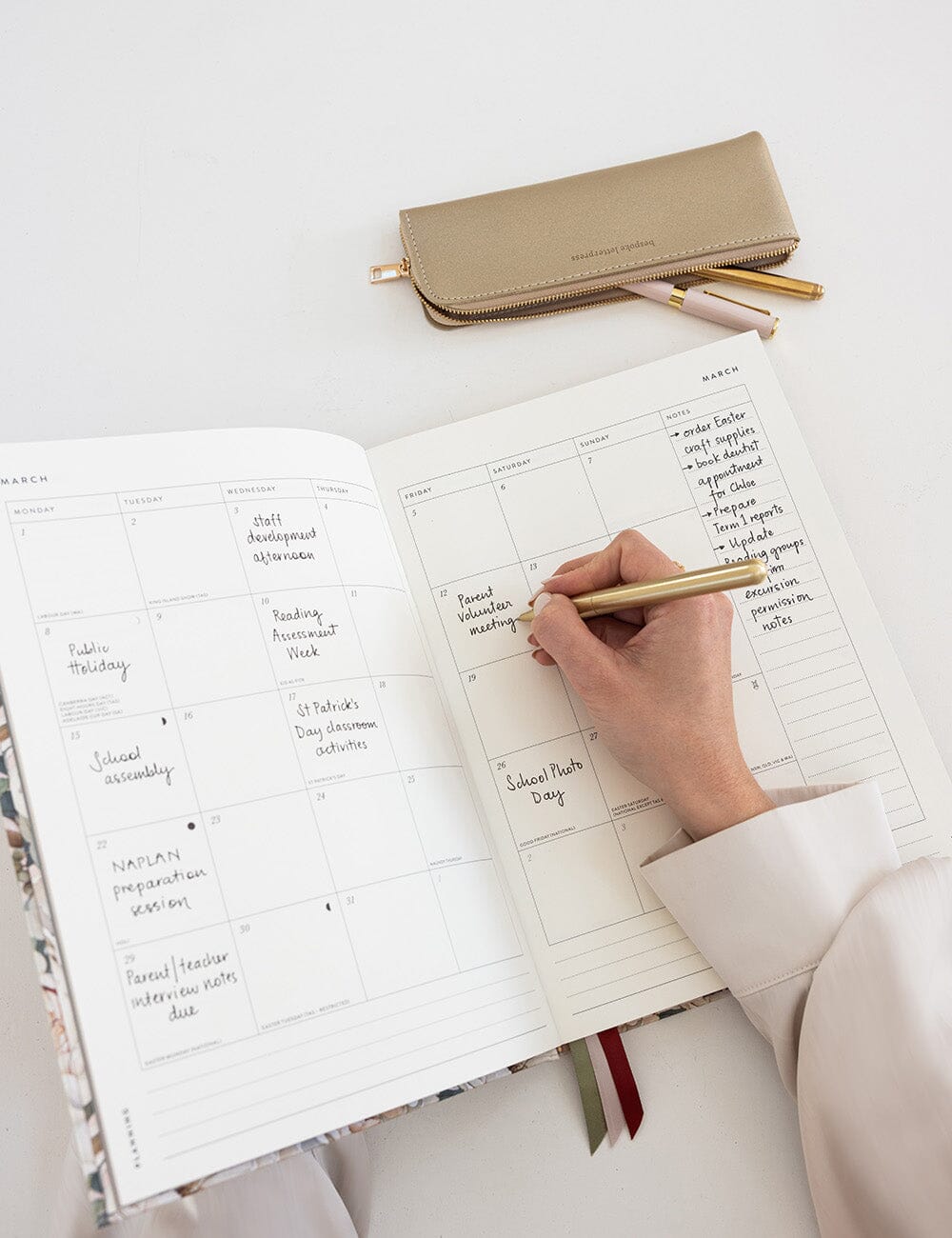 2027 Teachers A4 Planner - Heritage Roses