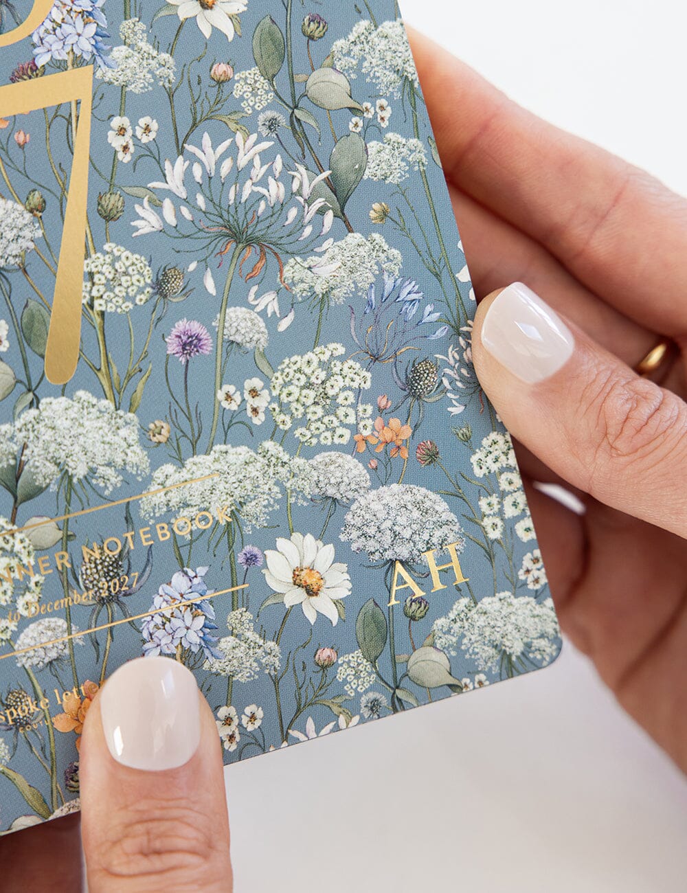 2027 Weekly Planner Notebook - Willowmere