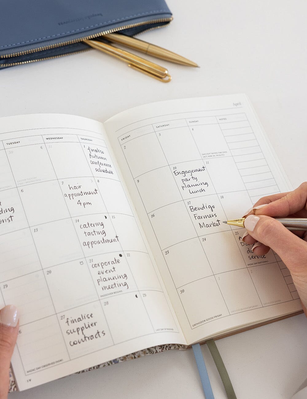 2027 Weekly Productivity Planner - Forget Me Not
