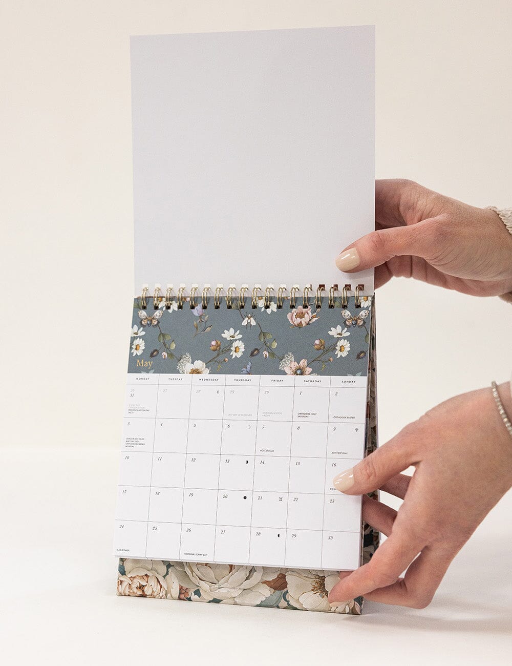 2027 Desk Calendar