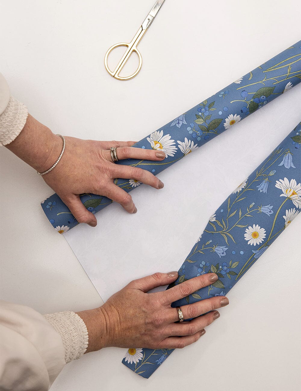 Gift Wrap Roll 3m -  Daisies