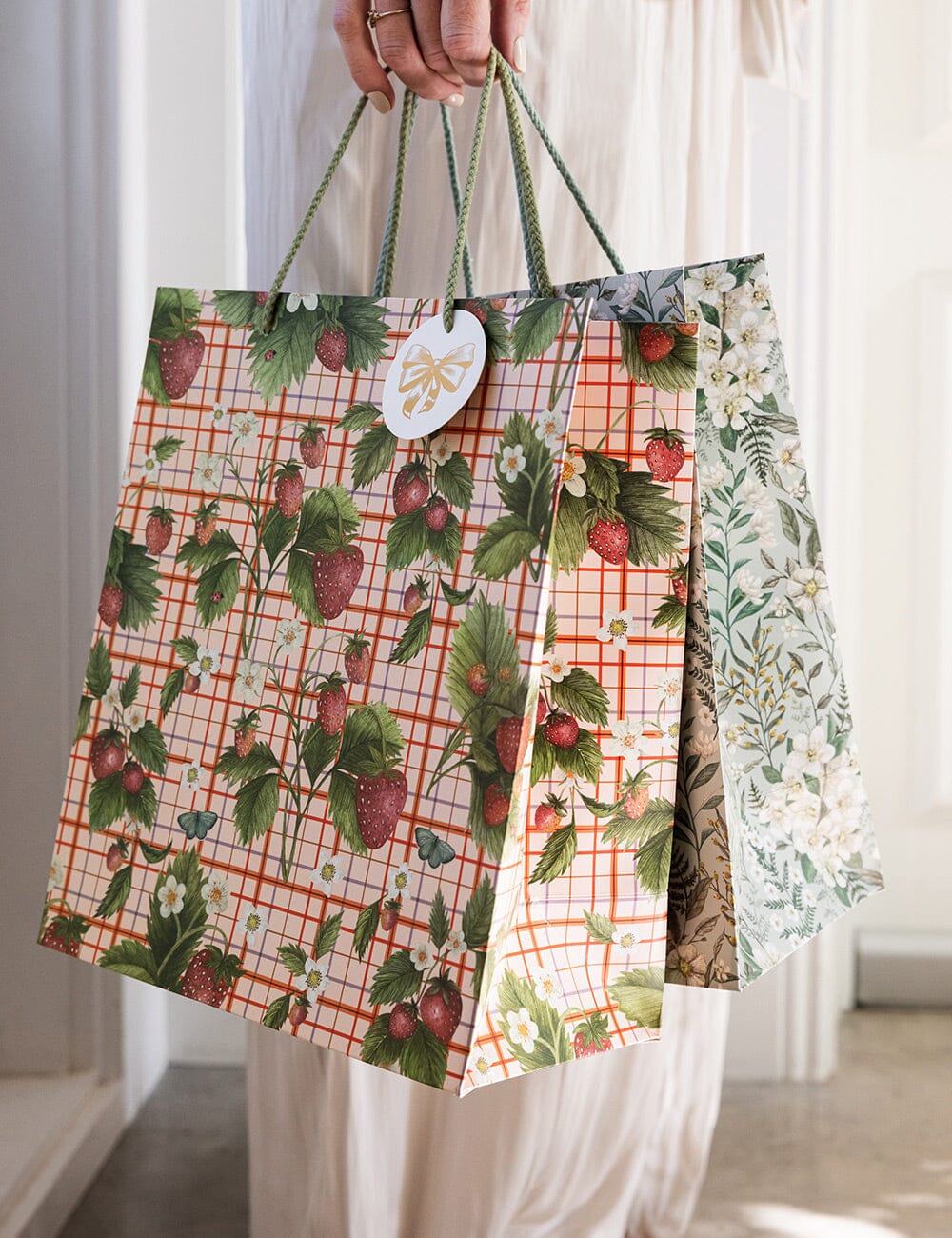 Large Gift Bag - Ivory Garden