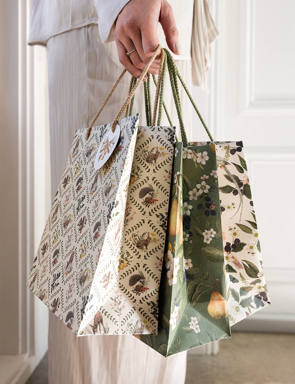 Medium Gift Bag - Cockatoo