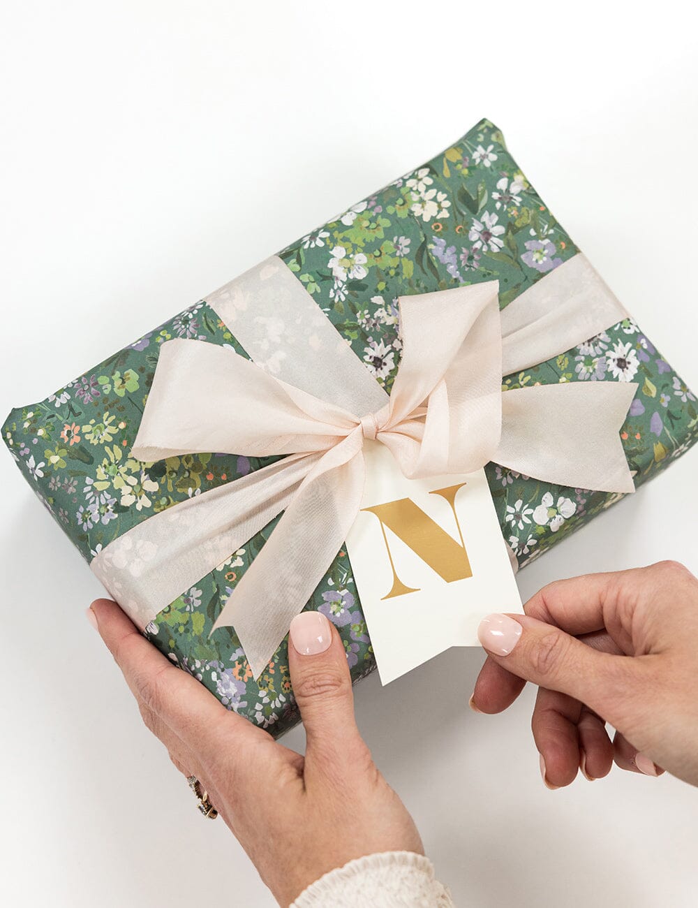 N - Alphabet Gift Tag