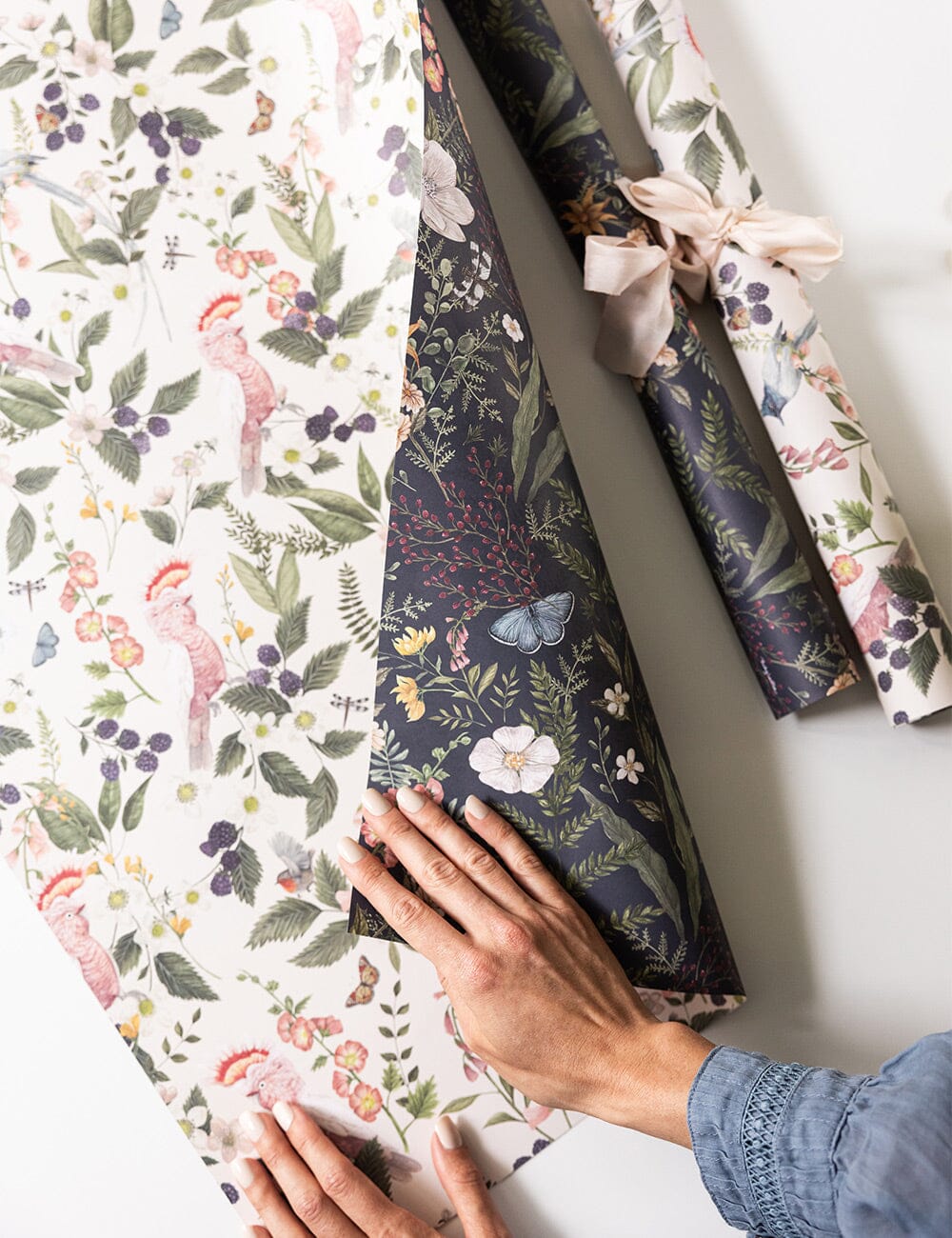 Cockatoo / Dusk In Bloom Gift Wrap 100pk