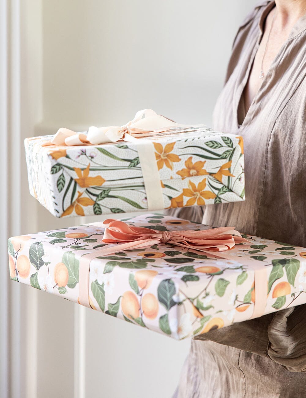 Peaches / Daffodil 6pk Gift Wrap Sheets