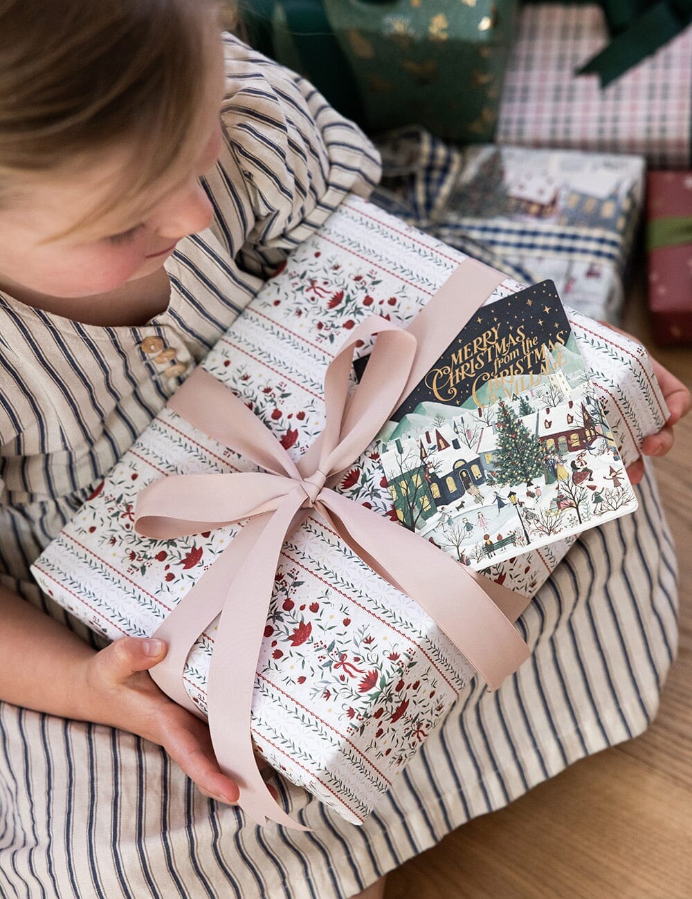 Holly & Bows / Festive Florals - 6pk Gift Wrap Sheets