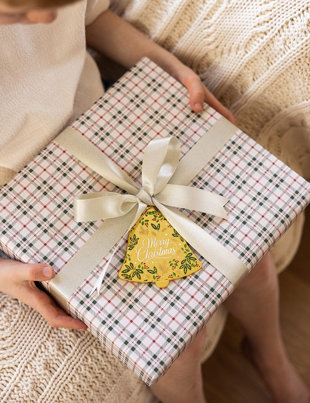 Christmas Plaid / Mr & Mrs Claus Gift Wrap 100pk