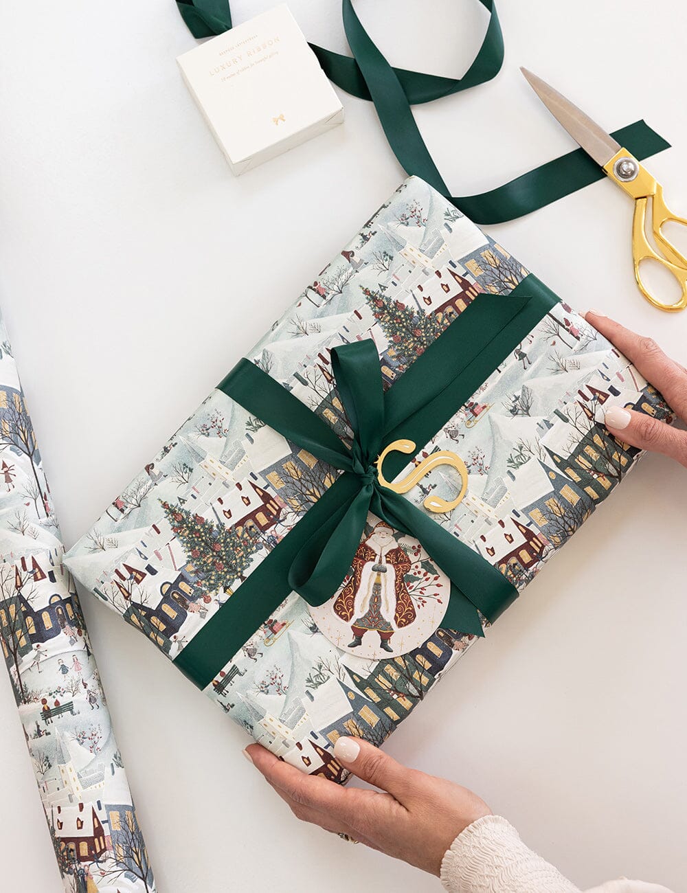 Gift Wrap Roll 3m - The Christmas Village