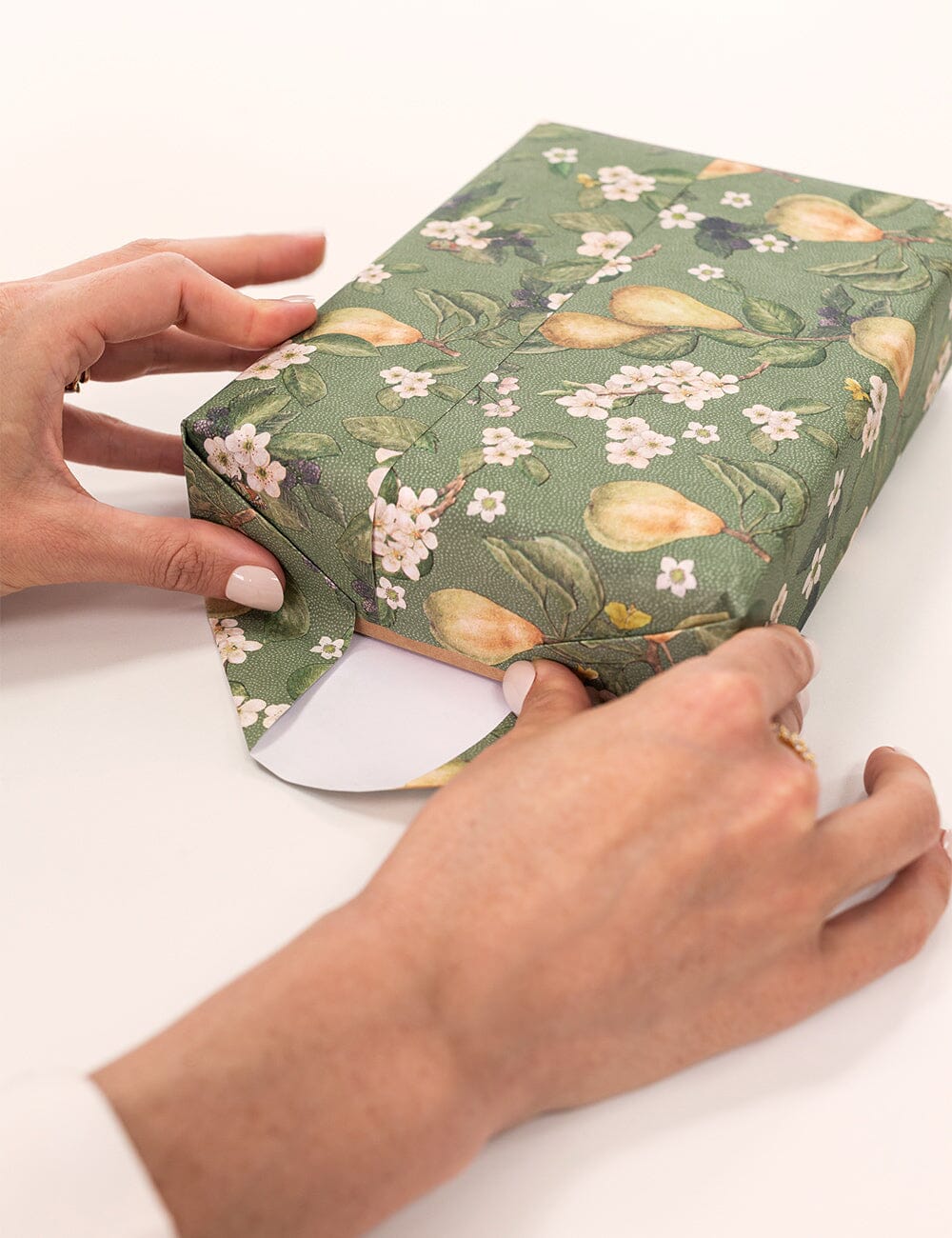 Gift Wrap Roll 3m - Pears