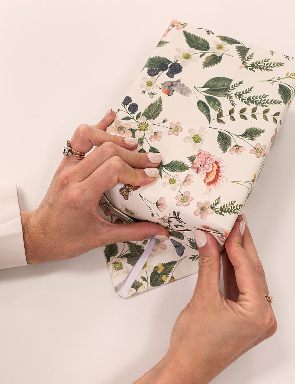 Gift Wrap Roll 3m - Cockatoos