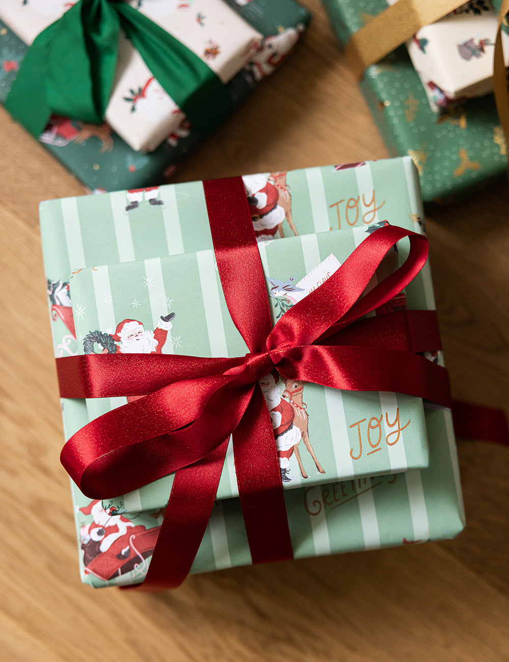 Gift Wrap 3m Roll - Christmas Santas