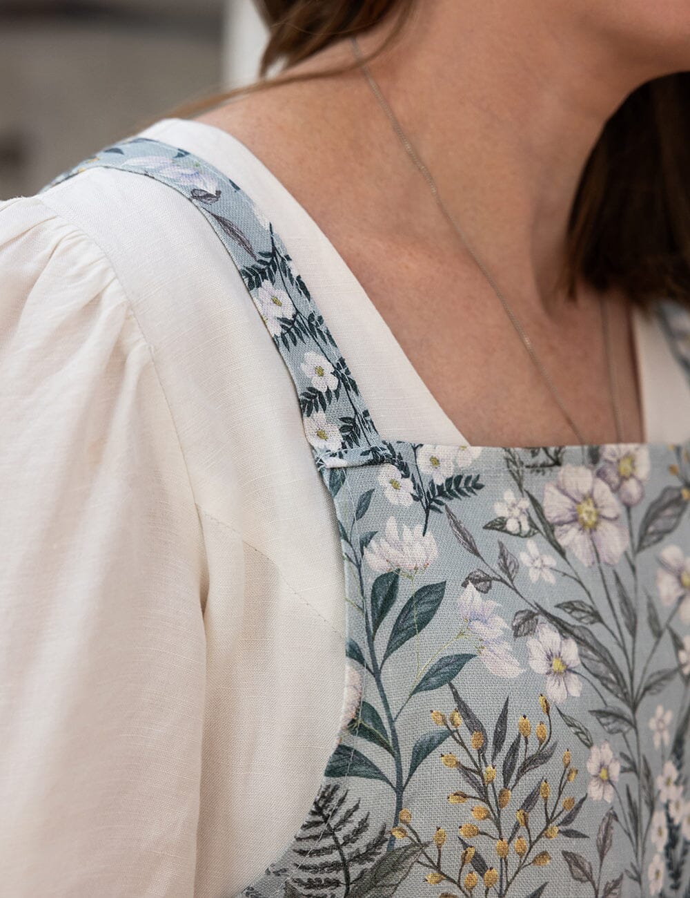 Ivory Garden 100% Linen Apron