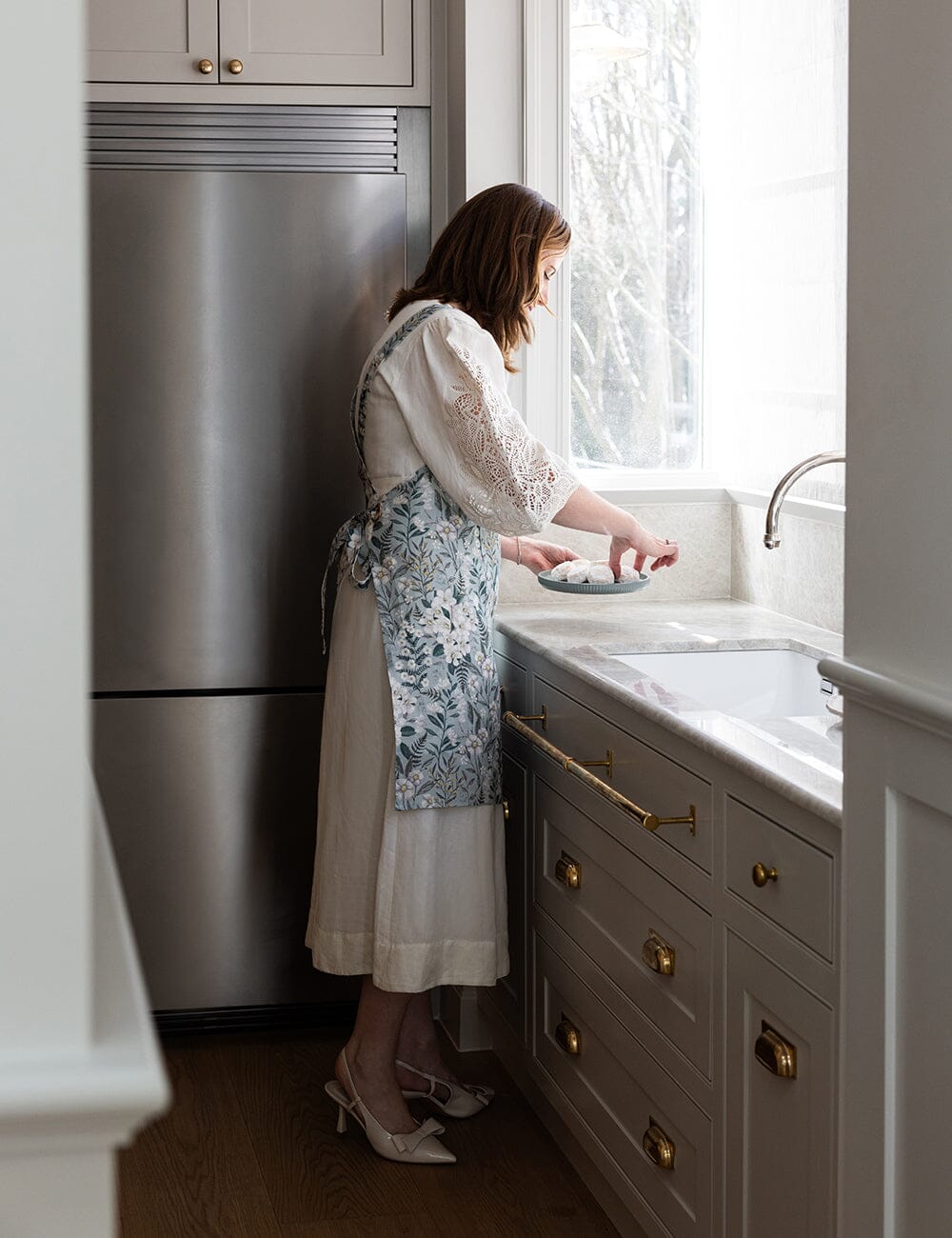 Ivory Garden 100% Linen Apron
