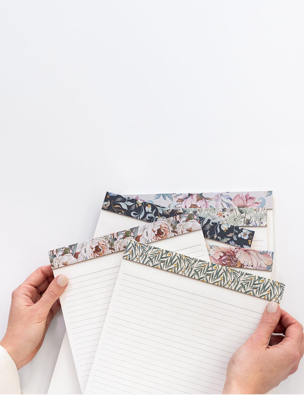 A4 Notepad Lined - Heritage Roses