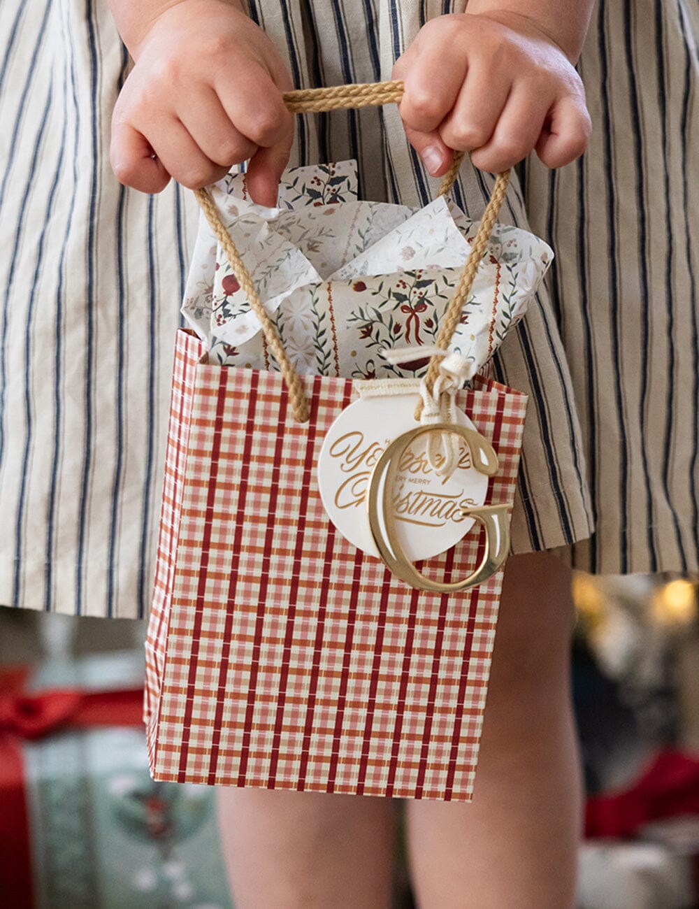 G - Fine Enamel Alphabet Ornament