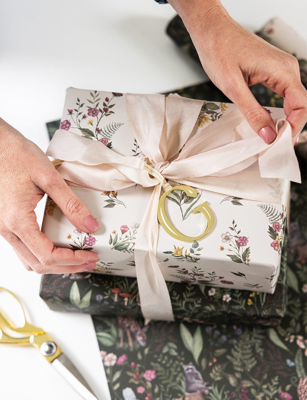 G - Fine Enamel Alphabet Ornament Ornaments Bespoke Letterpress 