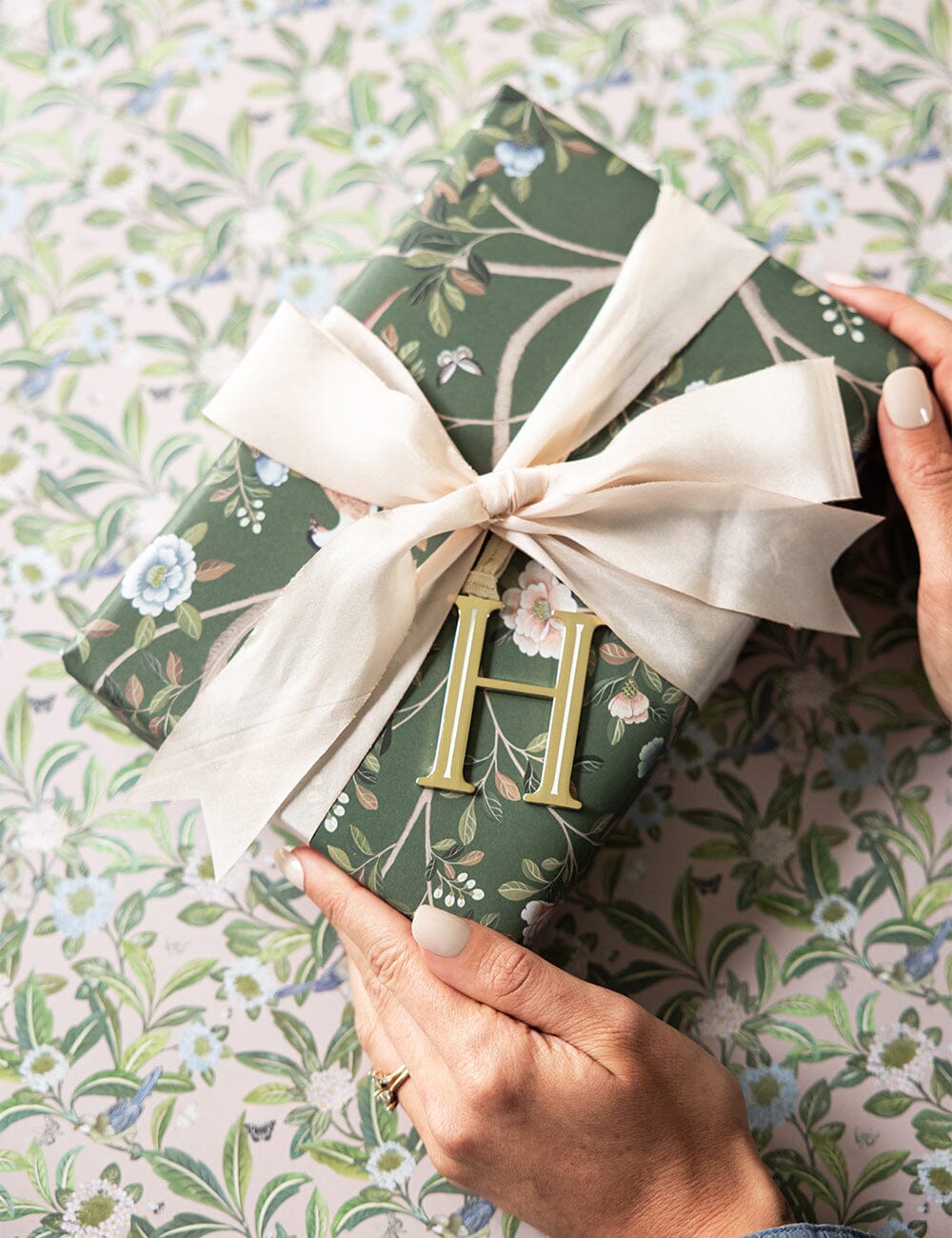 H - Fine Enamel Alphabet Ornament