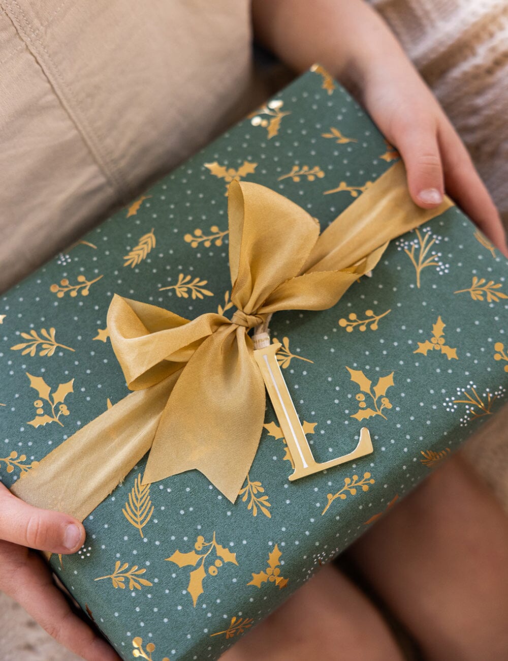 L - Fine Enamel Alphabet Ornament