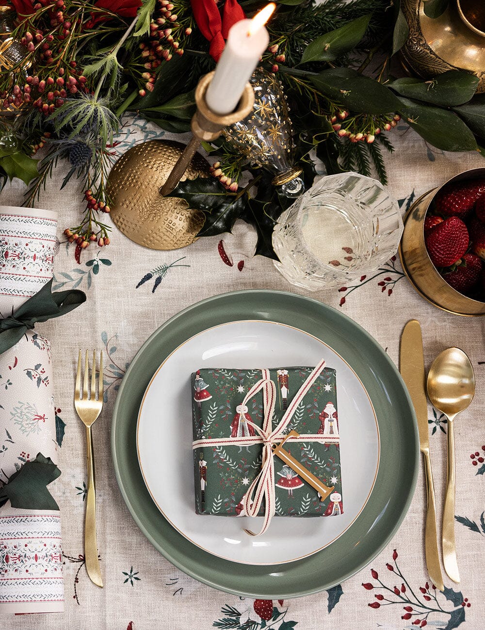 T - Fine Enamel Alphabet Ornament