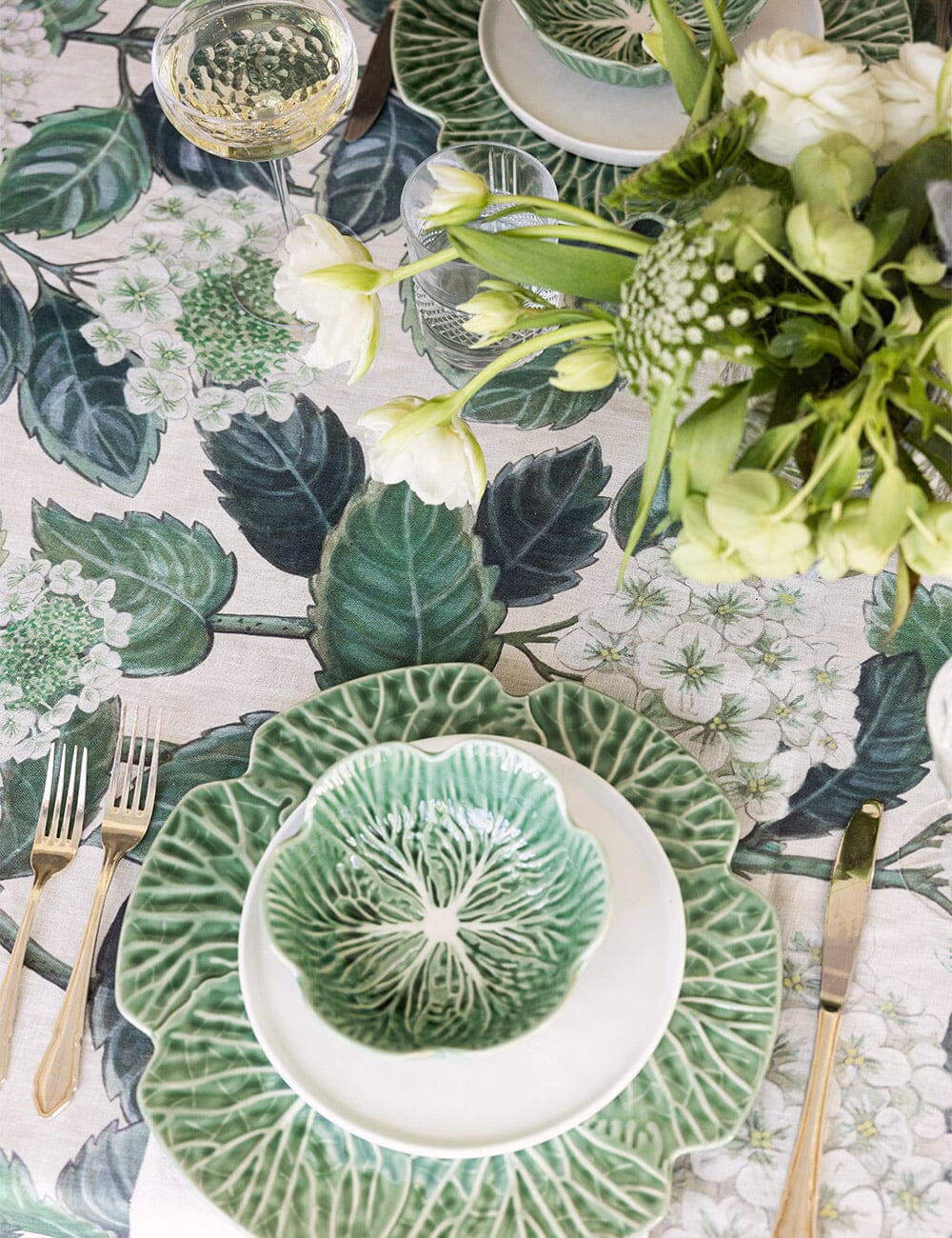 Hydrangea Linen Tablecloth