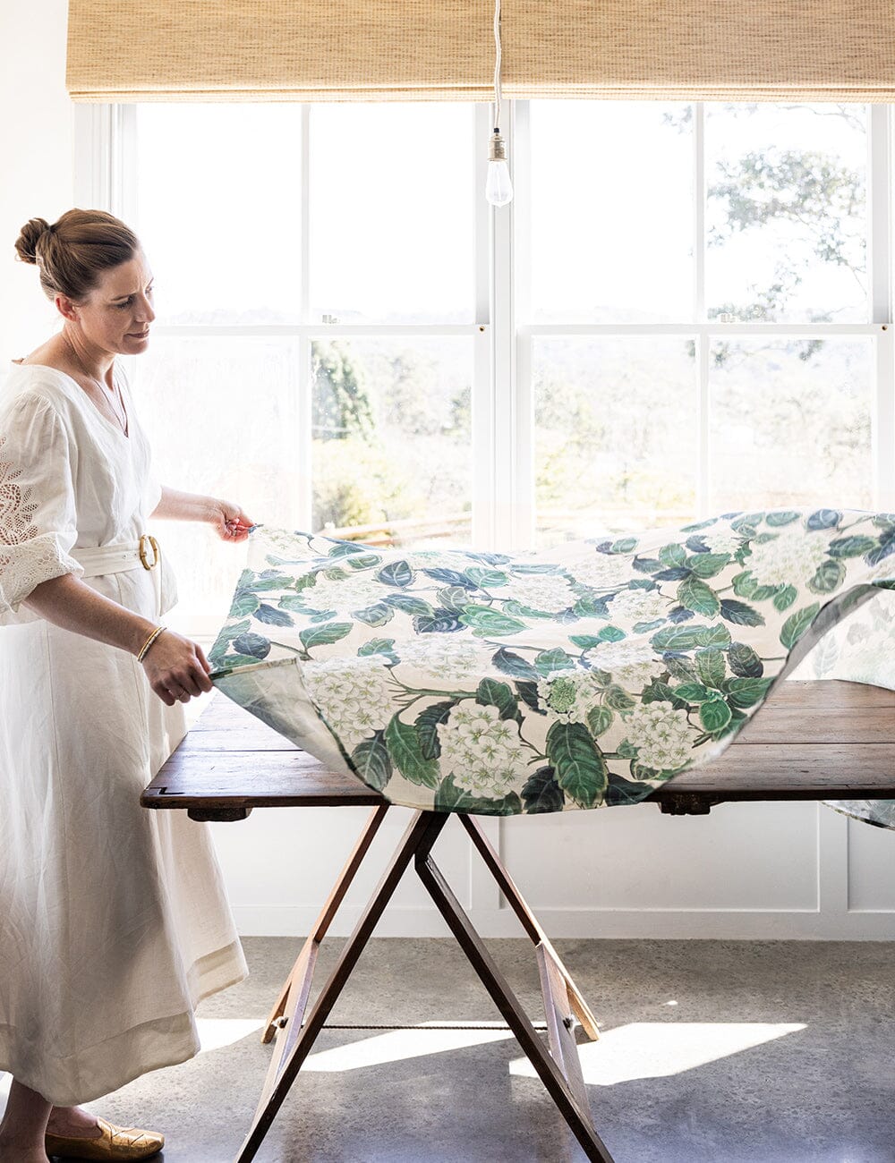 Hydrangea Linen Tablecloth