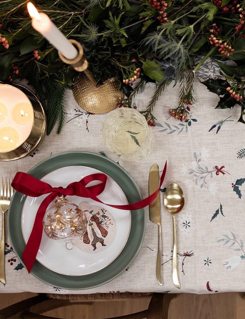Heirloom Christmas Holly Linen Tablecloth