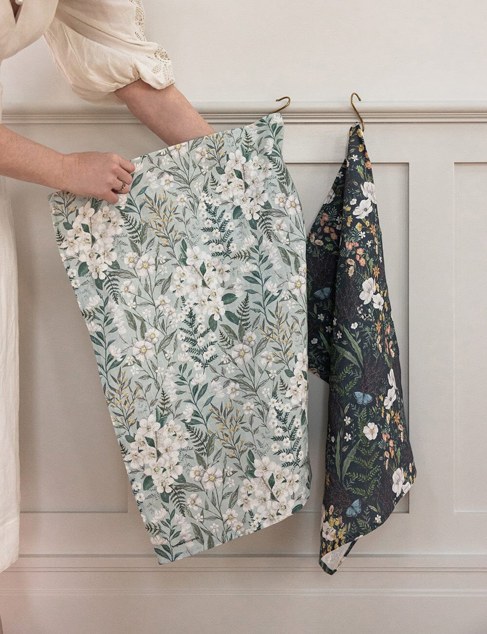 Ivory Garden 100% Linen Tea Towel