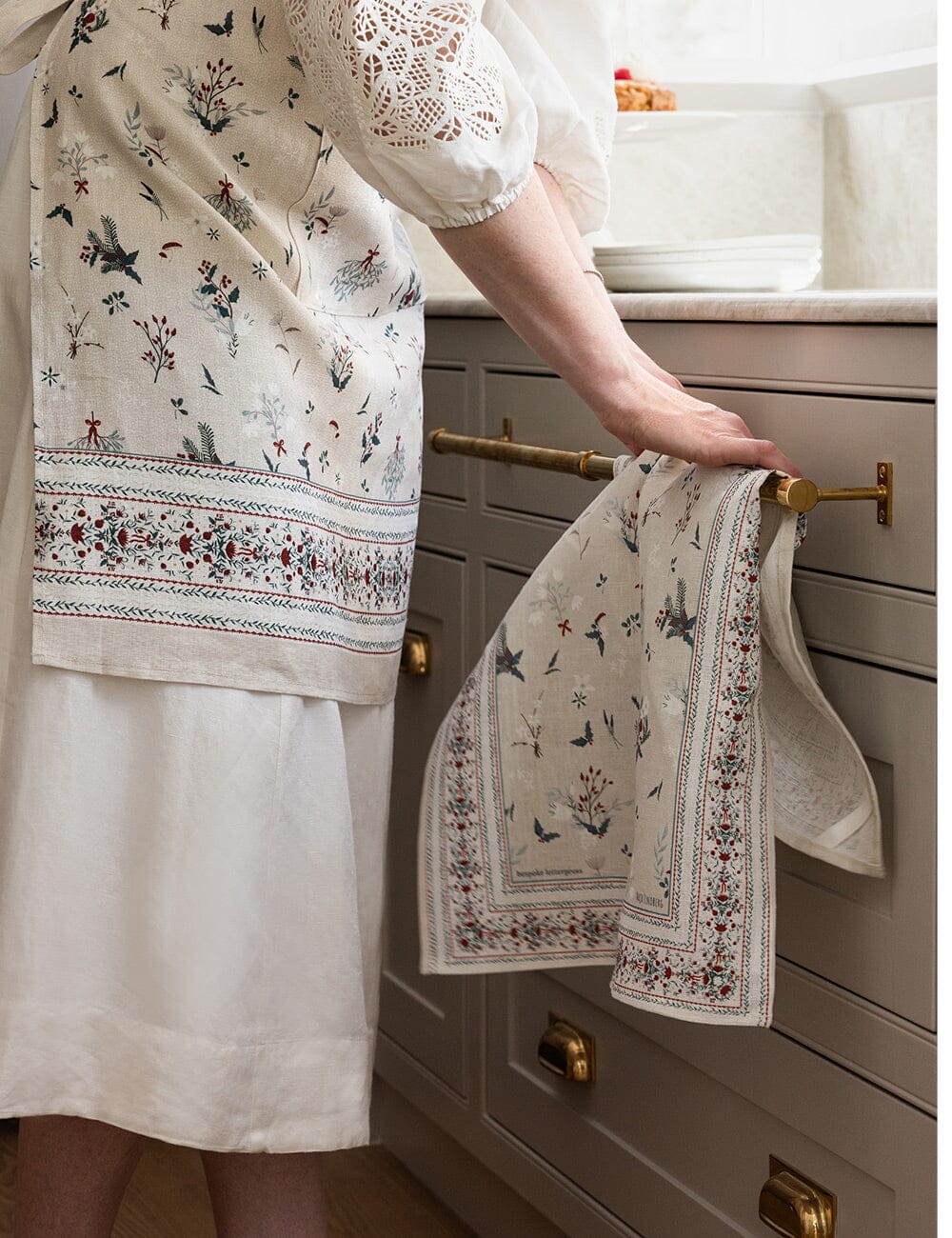 Heirloom Christmas Holly 100% Linen Tea Towel