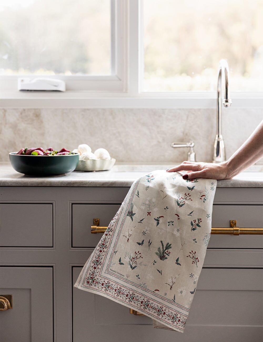 Heirloom Christmas Holly 100% Linen Tea Towel