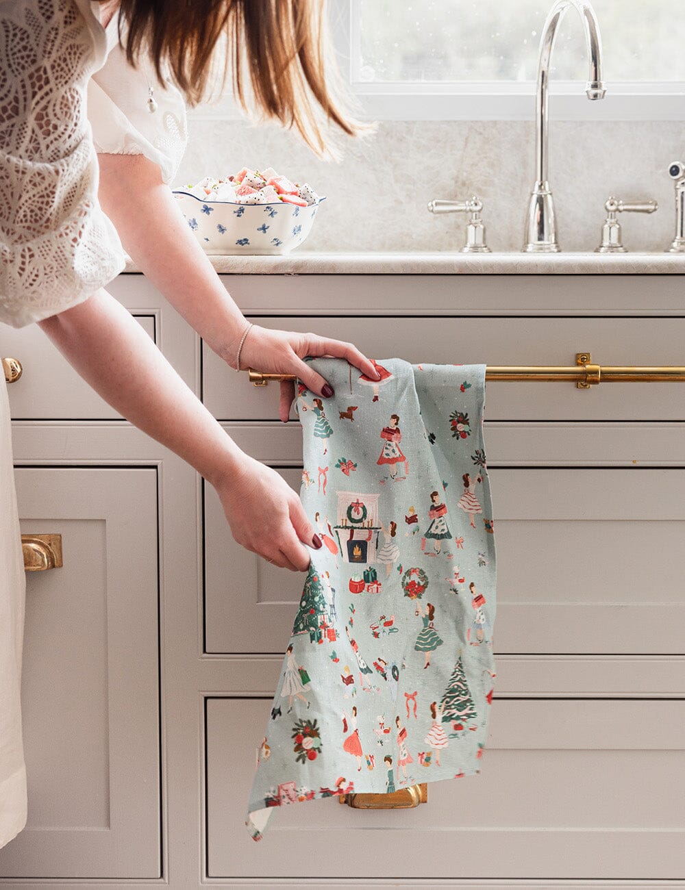 Christmas Ladies 100% Linen Tea Towel