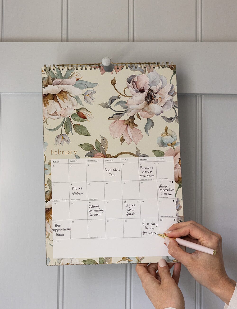 2027 Vertical Wall Planning Calendar
